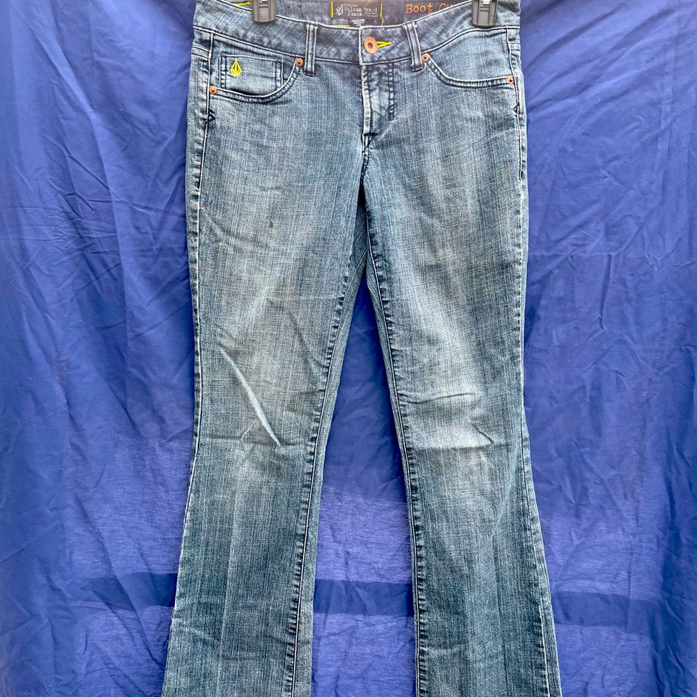 Volcum size 7 Women’s Jeans
